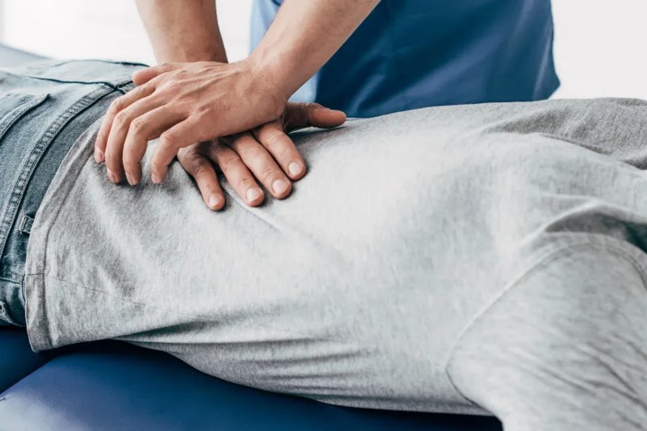 quiropraxia tratamento quiropratico clinica fisioterapia.jpg